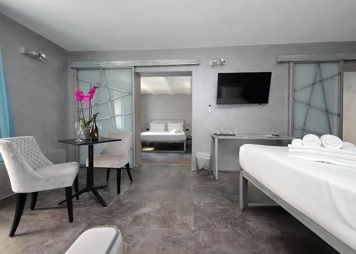 Campo De' Fiori 27 4* Roma